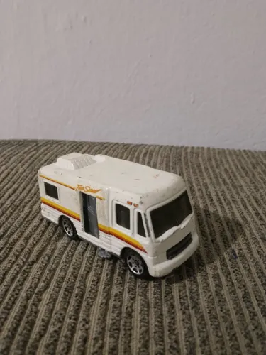 VENDO "Free Spirit" do Matchbox Truck Camper.