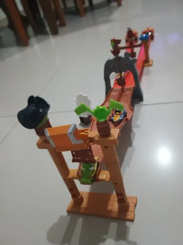 Pista Angry Birds