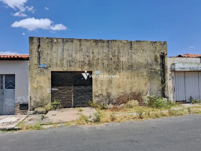 Galpão comercial no São João por R$ 500 mil próximo à R. Carvalho