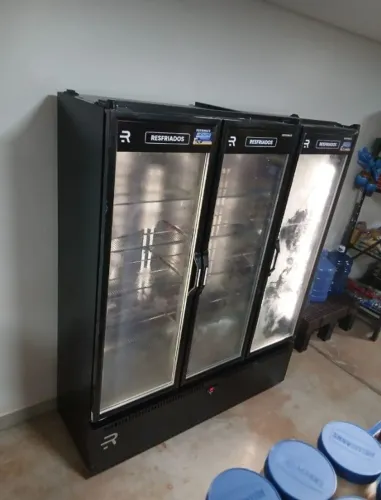 AUTO SERVIÇO 3 PORTAS PARA REFRIADOS