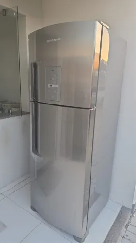 Vende geladeira