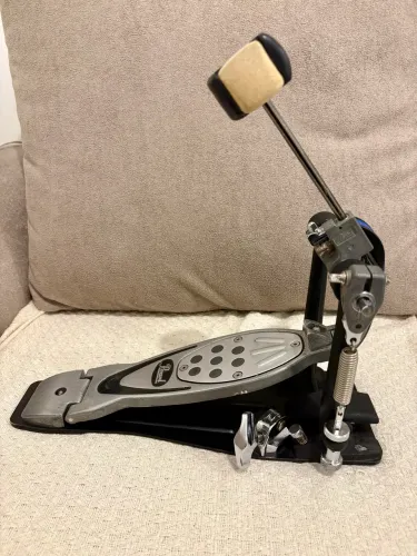Pedal Pearl Eliminator P2000B antigo com fita 