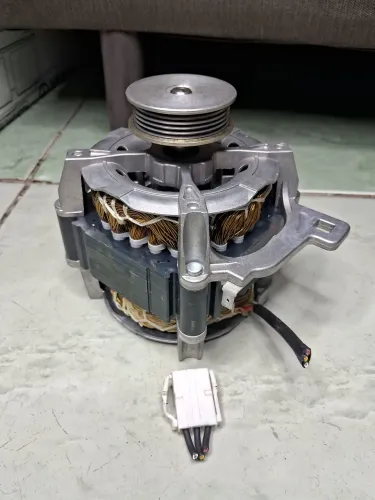 Motor de Máquina de Lavar Brastemp 9kg -Funciona | Ótima Oportunidade