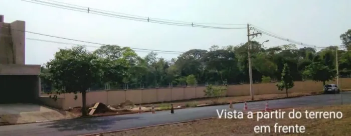 02 Terrenos em Condomínio Fechado à Venda no Bairro Vila do Golf em Ribeirão Preto.