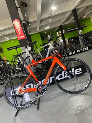 Bicicleta Cannondale SuperSix Evo 4 NOVA