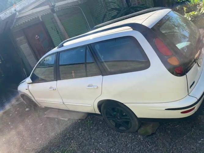 Fiat Marea Weekend SX 1.8 16V 4P 2001