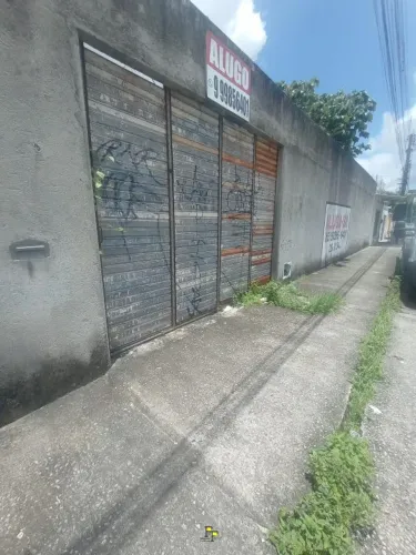 Rodolfo Téofilo Terreno 680m², sendo 20x34mt comprimento, murado, portão de ferro.