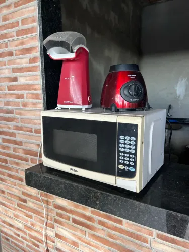 microondas, pipoqueira e base de liquidificador