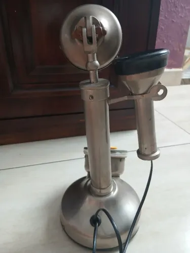 Telefone antigo !! Relíquia