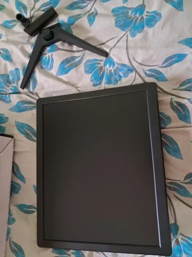 Vendo MONITOR 17POL 75HZ