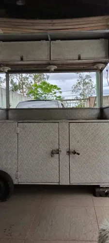 Vendo essa barraca de caldos