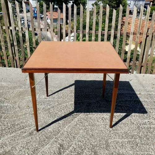 Gelli- Mesa de jogos 