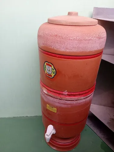Filtro de barro grande