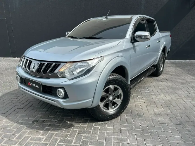 Mitsubishi TRITON HPE 2.4 CD 4X4 TB Diesel Aut. 2019