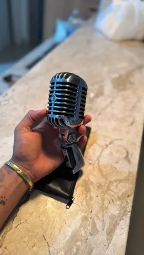 Microfone Classico SHURE 55Sh