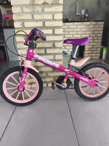 Bicicleta aro 20 menina