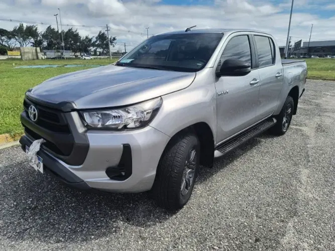 Toyota Hilux CD SR 4X4 2.8 TDI Diesel Aut. 2024