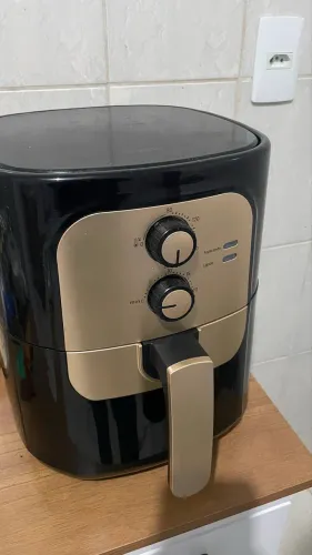 vende-se air fryer 