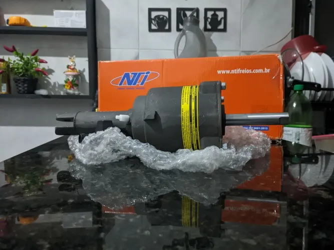 Kit Servo de embreagem FH12/FM12 NTI 6049 + Cilindro mestre embr. Volvo VM310/330