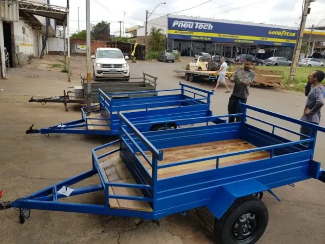 Carretinha 2.00 x 1.20 Um Eixo - Reboque À Pronta Entrega