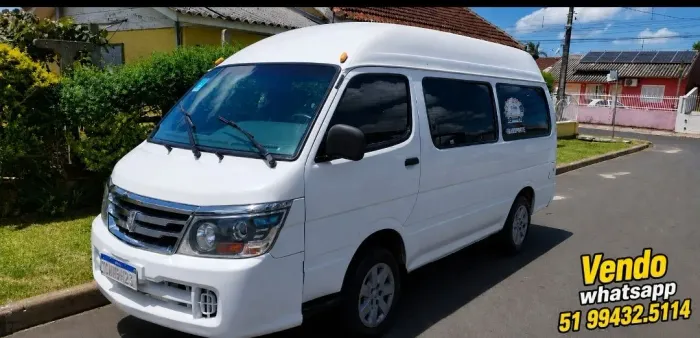 Jinbei Topic Escolar SL 2.2 8V/ 2.0 16V 4P 2015
