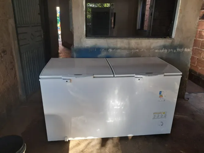 Freezer Horizontal Duplex Electrolux Semi-novo - R$ 3.500