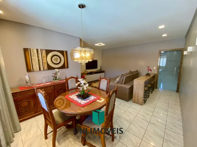 Casa Linear 3 quartos com Piscina e Energia Solar em Guarapari ? Oportunidade!