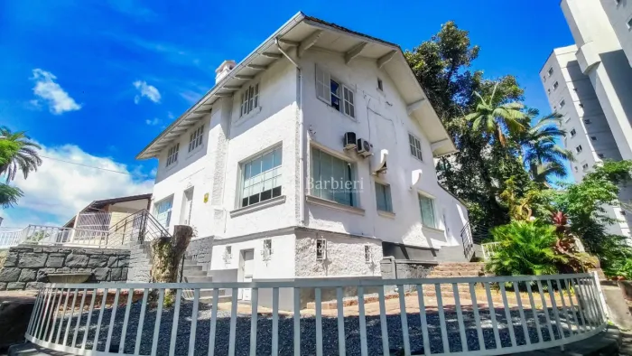 Sala comercial para estética, saúde e beleza no Jardim Blumenau