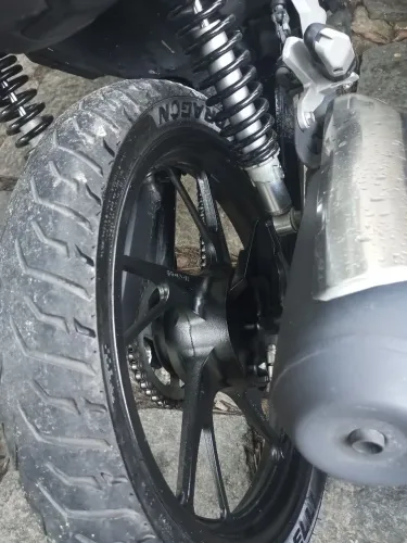 Moto novinha
