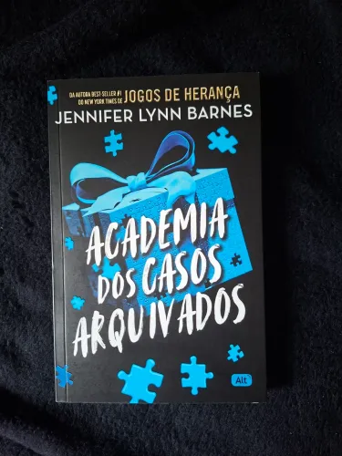 Livro- Academia dos casos arquivados