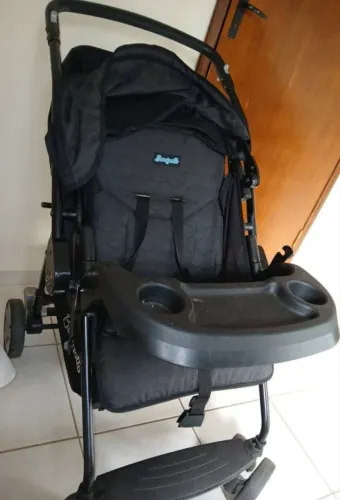 carrinho e bebê conforto burigotto