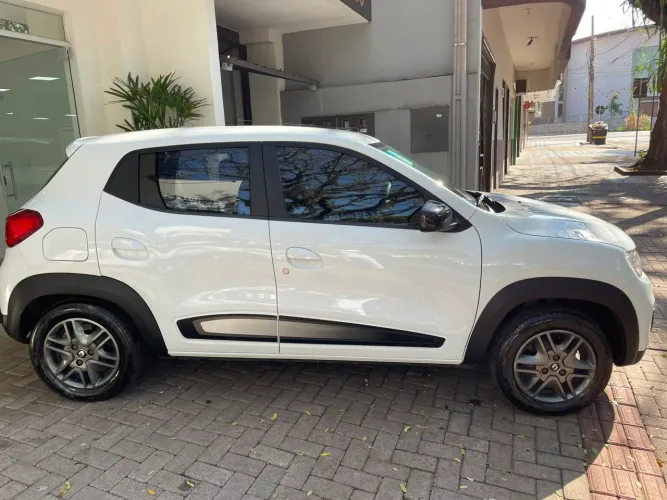 Renault Kwid Intense 1.0 Flex 12V 5P Mec. 2019