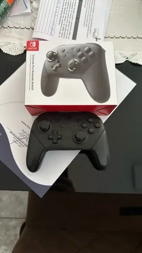 Controle Nintendo Switch Pro IMPECÁVEL