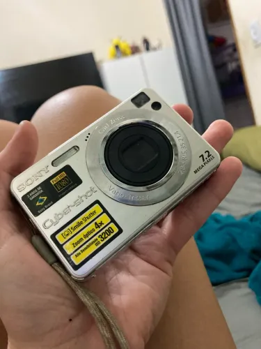 Câmera Cyber Shot