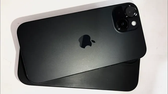 iPhone 15
