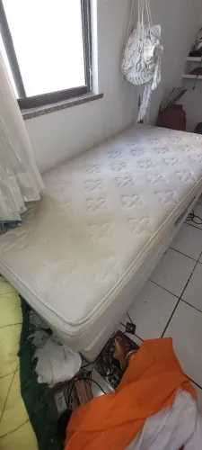 Cama de solteiro UMAFLEX