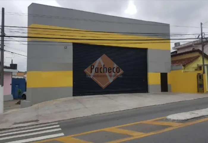 Galpão em São Miguel Paulista, 168m², R$ 2.800.000,00
