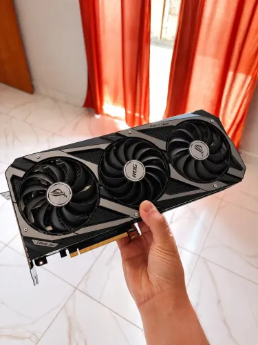 RTX 3070 ASUS ROG STRIX OC 8GB | MODELO TOP | TRIPLO FAN | IMPECÁVEL