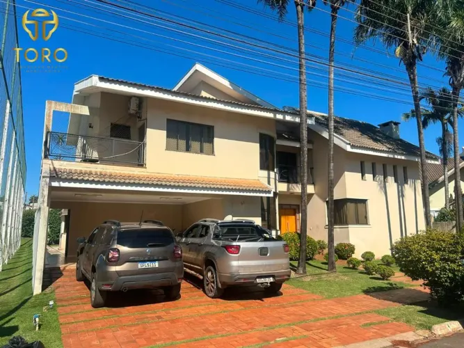 Aluga-se casa no Condomínio Residencial Jardim Imperial localizado na Av. Américo Belay, 1