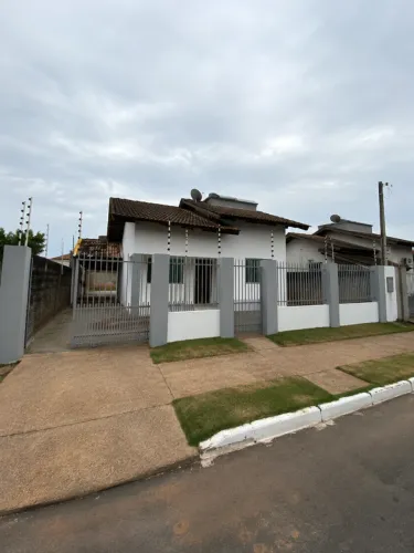Casa bairro arara azul
