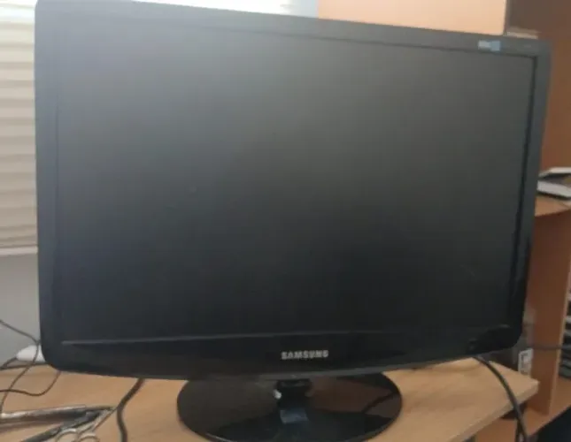 Monitor Samsung 22 Polegadas ( Defeito intermitente)