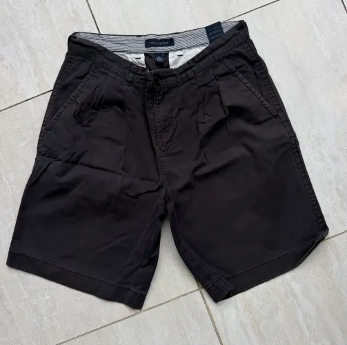 Bermuda Tommy Hilfiger original, preta