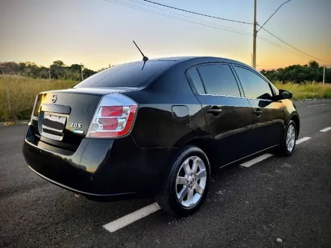 Nissan Sentra S 2.0/ 2.0 Flex Fuel 16V Aut. 2009