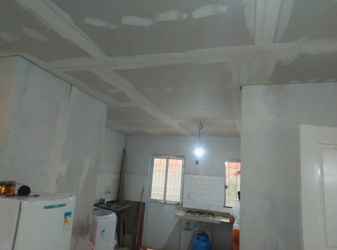Profissional especializado em forros e divisórias de DRYWALL.( Gesso acartonado).