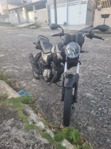 Moto boa pra vender rapido