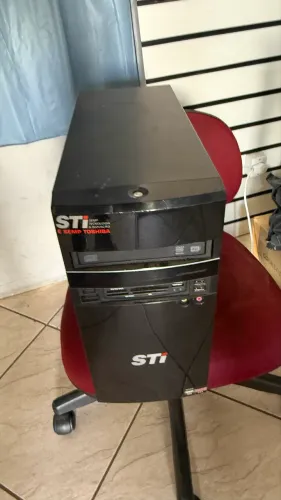 Computador STI