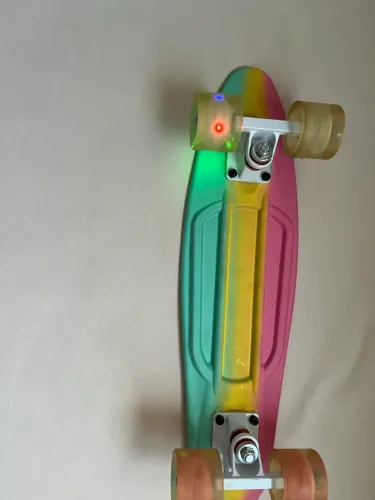 Skate mini cruiser colorido