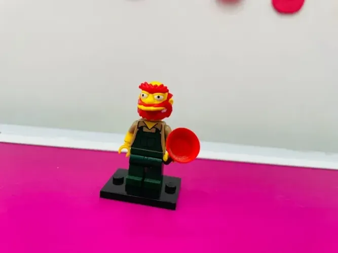 LEGO MINIFIGURES SIMPONS SÉRIE 2 - ZELADOR WILLIE (ORIGINAL)