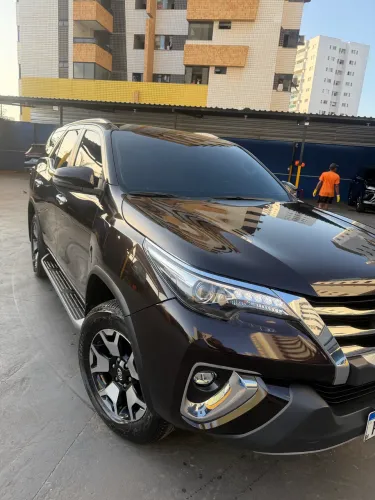 Toyota Hilux SW4 SRX Diamo. 4X4 2.8 TB DIE AUT 2020