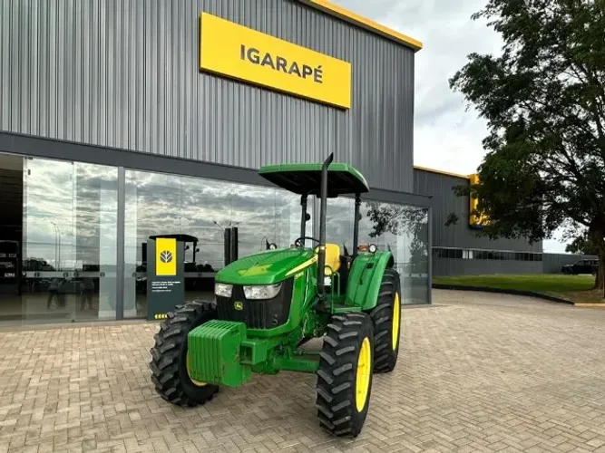 TRATOR - MARCA JOHN DEERE - MODELO 5080E - 4x4